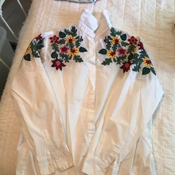 Zara Blouse with Floral Embroidery - Picture 1 of 3